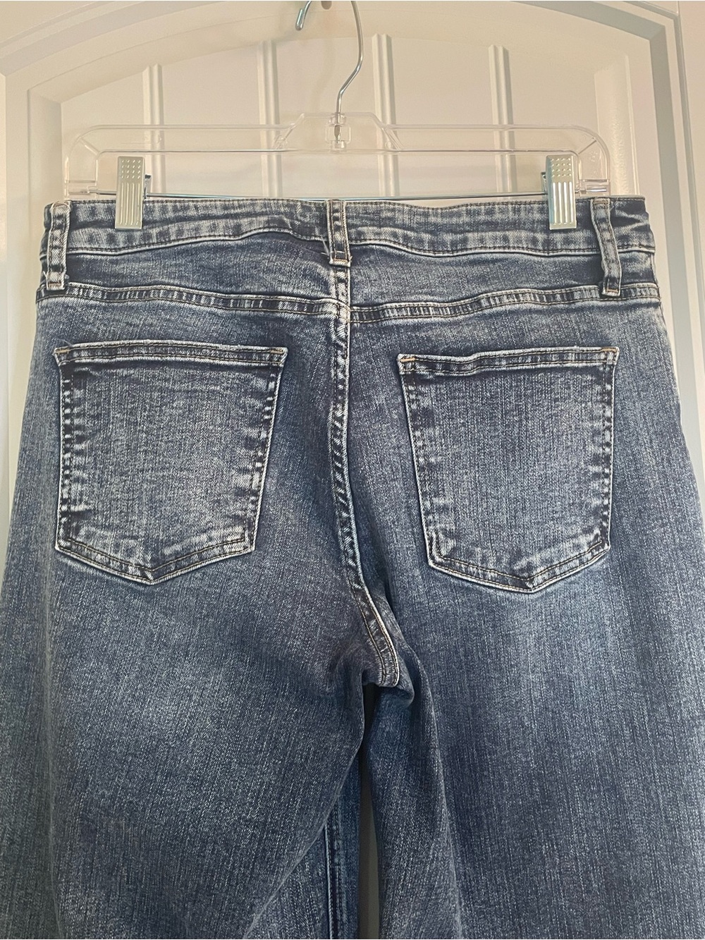 Kut from the Kloth High Rise “JEAN” Wide Leg Jeans Size 10 Distressed - Picture 4 of 6